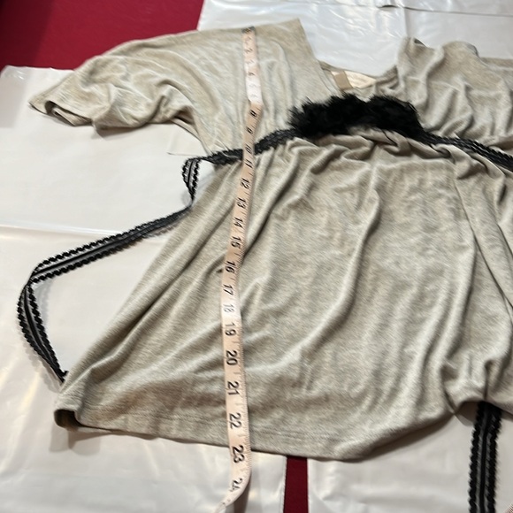 MATERNITY shirts LOT NEW blue gray high waist stretch V-neck flower tie back MED - Picture 6 of 13